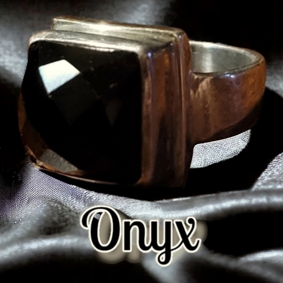 Red Wolf Moon Prints LLC Jewelry - 2X HOST PICK 🙂 Black Onyx Ring Sterling Silver Sz 7.5